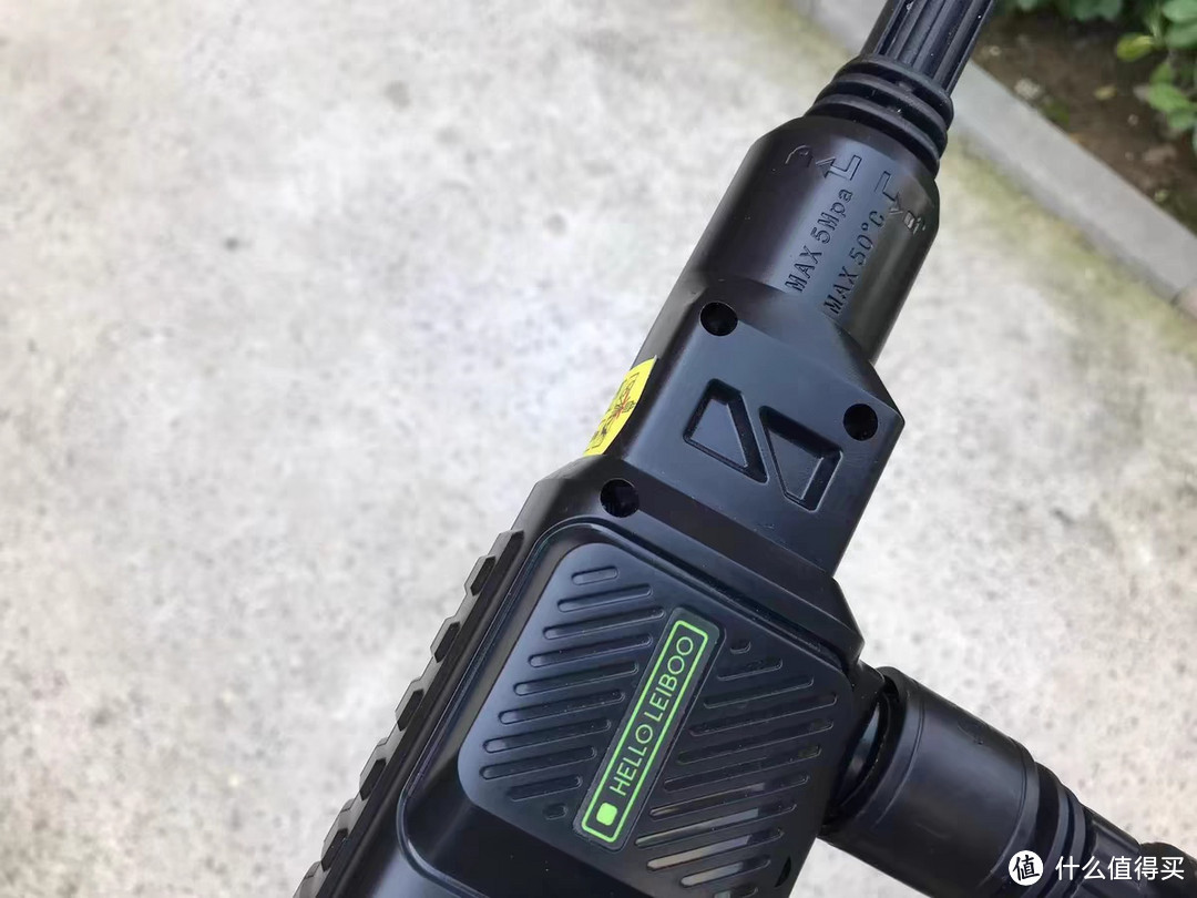 多功能高压水枪，你的爱车清洁专家